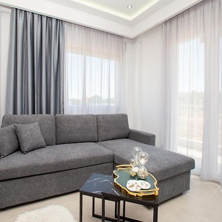 Marane Luxury Suites Nea Moudania Extérieur photo